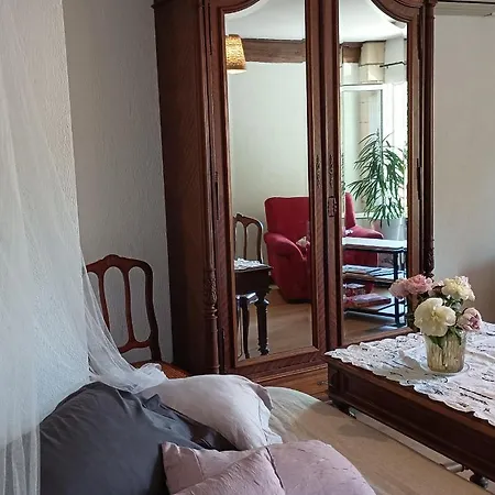 Bed & Breakfast Maison Arelate Arles
